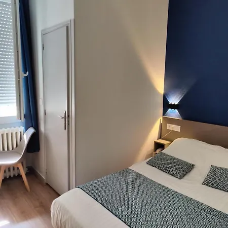 Des Lices - Hotel 2*