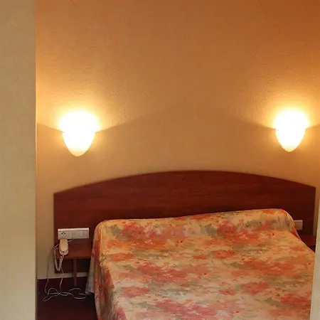 Des Lices - Otel Angers