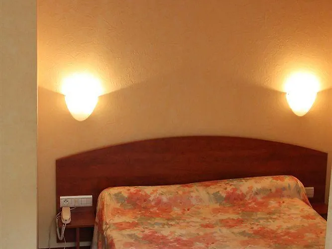 Des Lices - Otel Angers